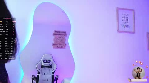 Mariana  online show from 10-09-25, 07:56