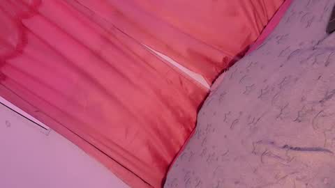 Snapshot of mariana_ofc chatting on 11-13-25, 10:58 Mariana online show from 11-13-25, 10:58