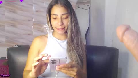 Snapshot of mariana_turner chatting on 03-02-25, 04:17 Mariana turner online show from 03-02-25, 04:17