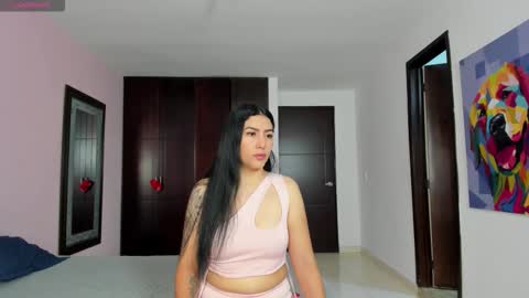 MARIANA Y VALENTINA online show from 01-06-26, 11:03