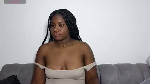 marianaee online show from 10-20-25, 06:36