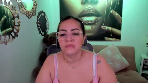 Snapshot of marianalopez81 chatting on 04-08-26, 01:16 Mariana Lopez online show from 04-08-26, 01:16