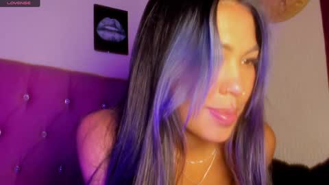 Snapshot of marianawlls chatting on 01-06-25, 12:05 mariana williams online show from 01-06-25, 12:05