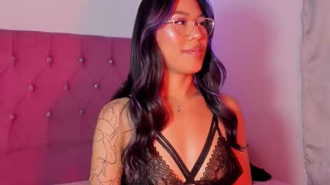 Snapshot of marianawlls chatting on 10-09-25, 01:58 mariana williams online show from 10-09-25, 01:58