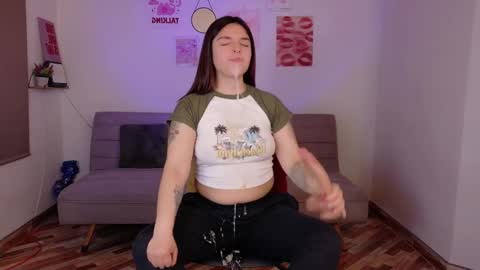 mariangeel_ online show from 10-30-25, 11:00