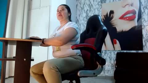 Mariani online show from 10-05-25, 11:41