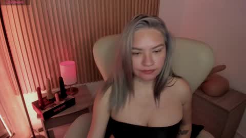 Marian Love  online show from 03-02-25, 04:53