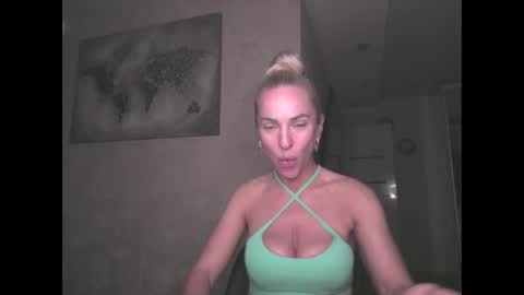 marianna1977 online show from 06-01-26, 07:37
