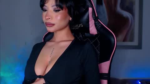 M A R I A N E online show from 01-09-25, 06:17