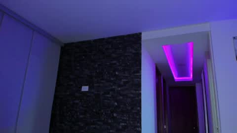 M A R I A N E online show from 04-16-26, 05:19