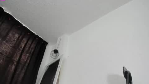 marianne online show from 01-22-25, 02:14