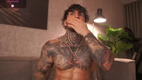 Mariano Costa online show from 04-17-26, 01:41