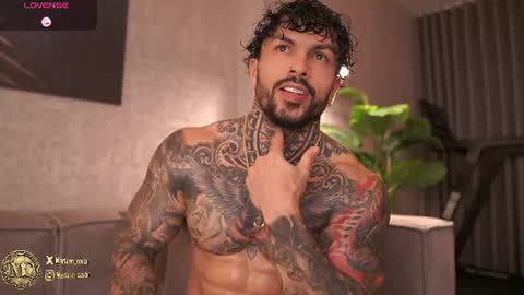 Snapshot of mariano_costa chatting on 06-10-26, 05:07 Mariano Costa online show from 06-10-26, 05:07