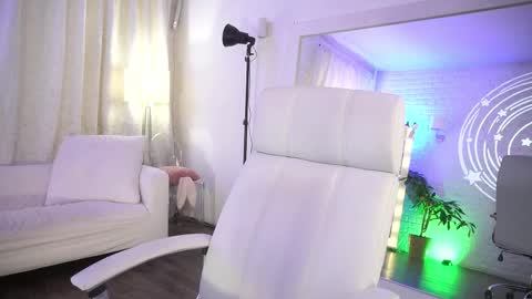 Maria online show from 03-11-25, 08:41