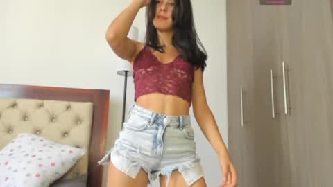 Antonia online show from 02-05-25, 04:25