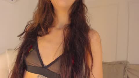 Maria Pettit online show from 01-09-25, 12:09