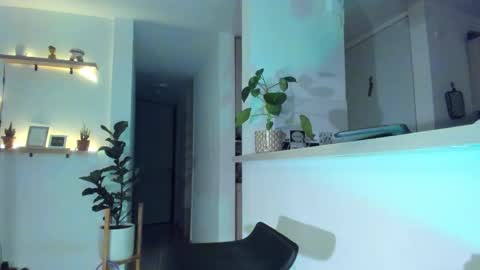 Snapshot of mariascarlett chatting on 02-18-25, 01:10 mariascarlett online show from 02-18-25, 01:10