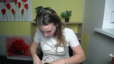 Mariia online show from 12-19-24, 04:35