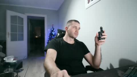 maribor5879 online show from 01-12-25, 07:10