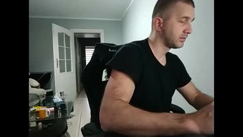 maribor5879 online show from 02-01-25, 02:24