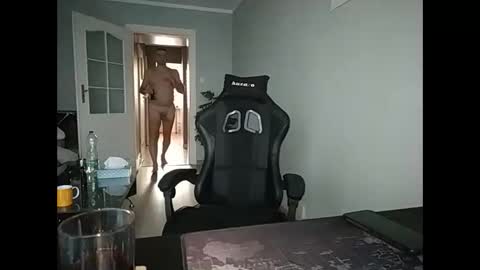 maribor5879 online show from 02-11-25, 06:30