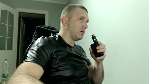 maribor5879 online show from 03-11-25, 09:59