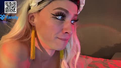 Mari online show from 12-26-24, 04:36