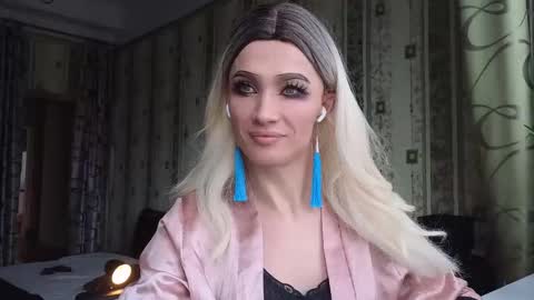 Mari online show from 02-25-25, 12:03