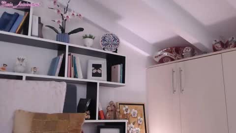 Maria online show from 11-19-25, 07:19