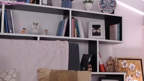 Maria online show from 11-21-25, 10:30