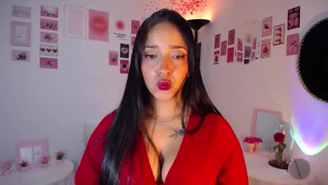 Nicolle online show from 03-16-26, 07:51