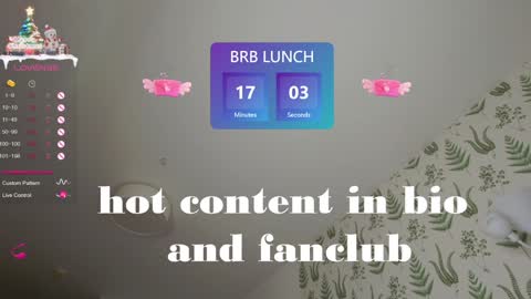 Snapshot of marie_diaze chatting on 01-07-25, 08:13 Marie LEAVE YOUR WITH ME online show from 01-07-25, 08:13