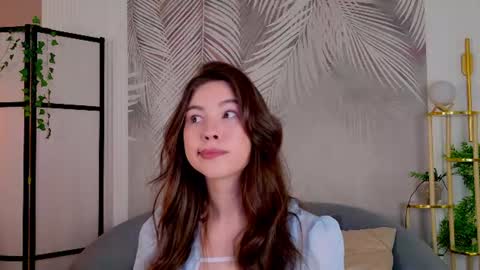 Marie LEAVE YOUR  WITH ME online show from 07-17-26, 05:25