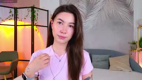 Marie LEAVE YOUR  WITH ME online show from 07-23-26, 05:16