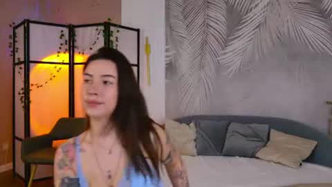 Marie LEAVE YOUR  WITH ME online show from 07-24-26, 05:16