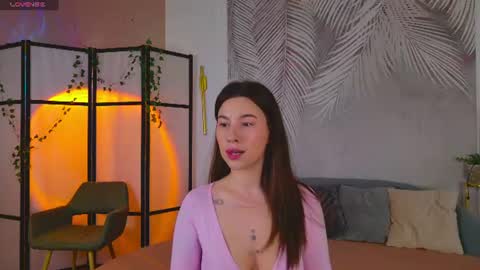Marie LEAVE YOUR  WITH ME online show from 07-28-26, 05:14