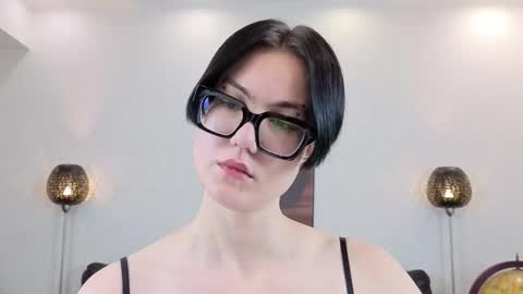 Marie Fitch online show from 03-19-26, 02:04