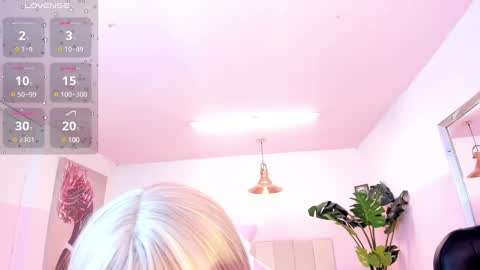 Marie online show from 02-25-25, 03:52