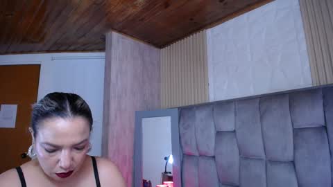 Snapshot of marie_hss chatting on 02-01-25, 07:34 marie_hss online show from 02-01-25, 07:34