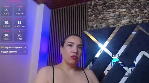 Snapshot of marie_hss chatting on 03-07-25, 01:09 marie_hss online show from 03-07-25, 01:09