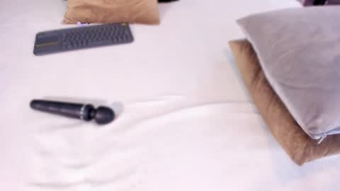 M A R I E online show from 02-27-25, 05:58