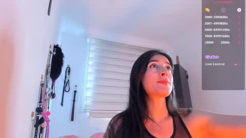 Snapshot of mariebycb chatting on 02-11-25, 06:11 Maria  online show from 02-11-25, 06:11