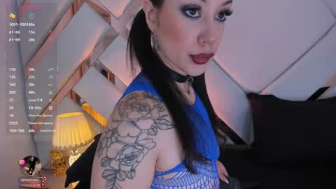 Snapshot of mariee_rosee chatting on 09-10-25, 08:42 Mary online show from 09-10-25, 08:42