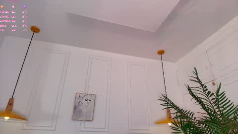 Snapshot of mariee_rosee chatting on 06-12-26, 03:49 Mary online show from 06-12-26, 03:49