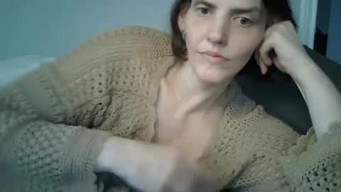 Mariejojo online show from 11-22-25, 04:50