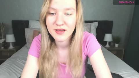 mariel_brown online show from 01-24-25, 11:04