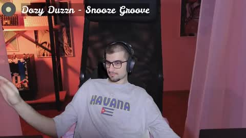 Marie online show from 09-14-25, 02:44