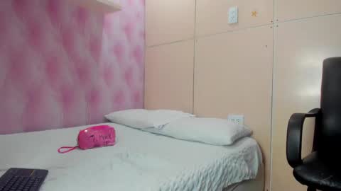 Marie online show from 01-16-25, 11:59