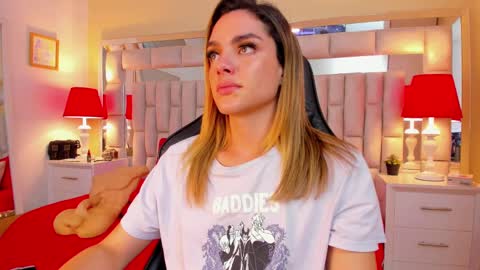 mariiahneedles online show from 01-04-25, 01:31