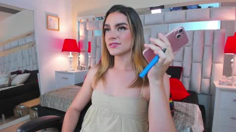 mariiahneedles online show from 01-14-25, 07:43